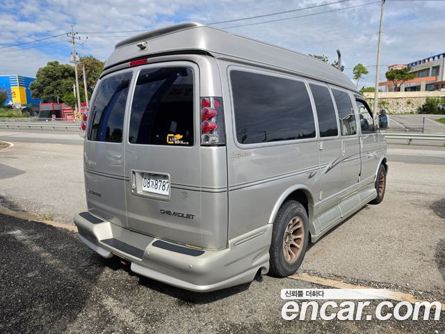 Chevrolet Express Van 5.3 — пробег 183 362 км
