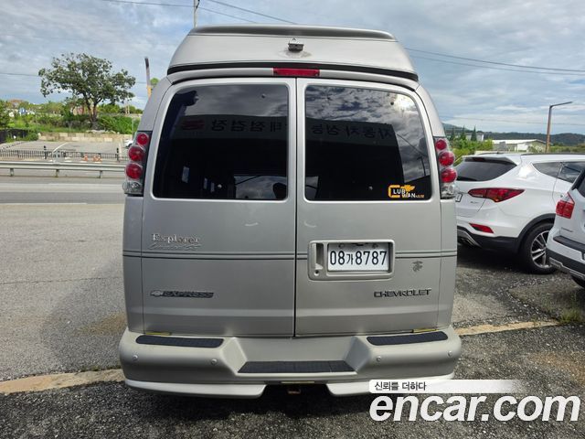 Chevrolet Express Van 5.3 — пробег 183 362 км