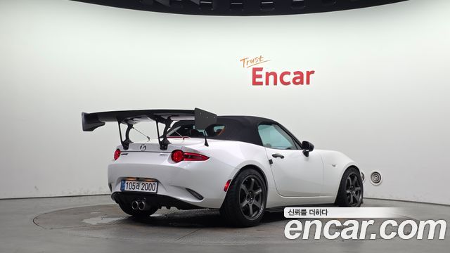 Mazda MX-5 Miata Miata — пробег 28 790 км