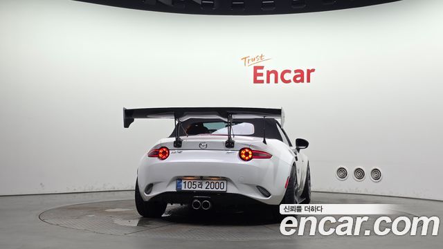 Mazda MX-5 Miata Miata — пробег 28 790 км