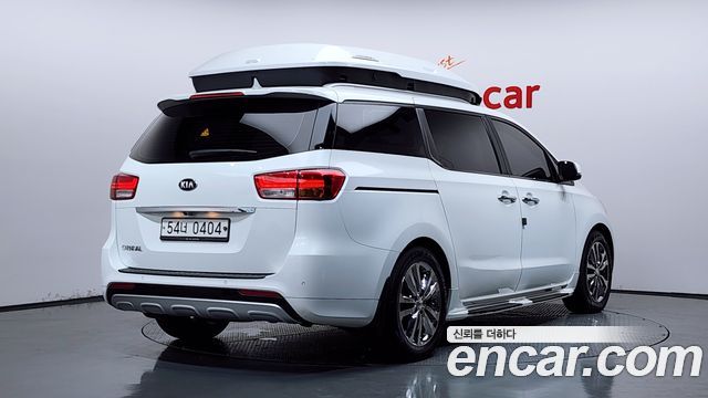 Kia Carnival из Кореи Encar