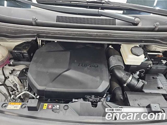 Hyundai Staria из Кореи Encar