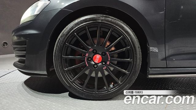 Volkswagen Golf из Кореи Encar