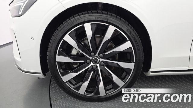 Volvo S90 из Кореи Encar