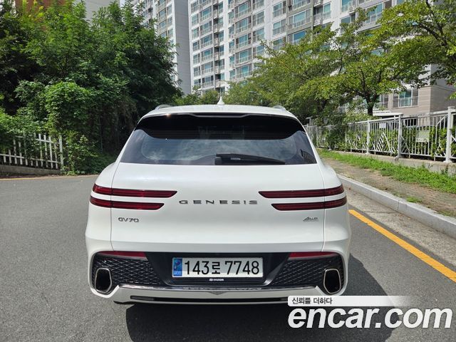 Genesis GV70 из Кореи Encar