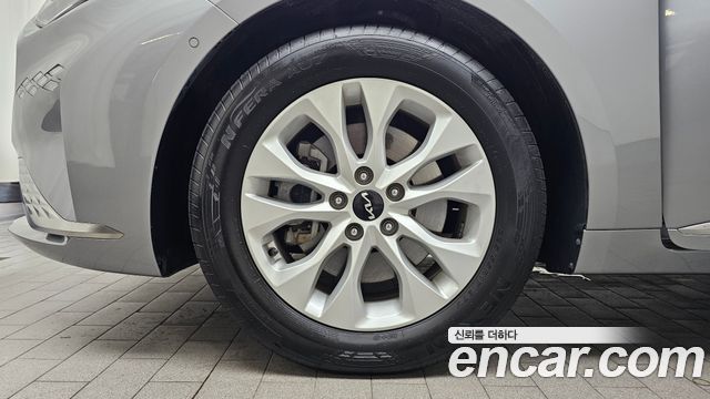 Kia K8 из Кореи Encar