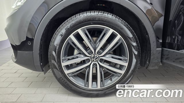 Volkswagen Tiguan 2.0 TDI Prestige — пробег 34 118 км — фото 5 из 5