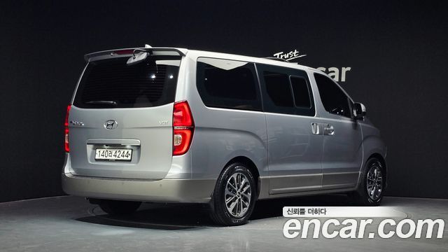 Hyundai Starex из Кореи Encar