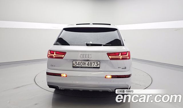 Audi Q7 из Кореи Encar