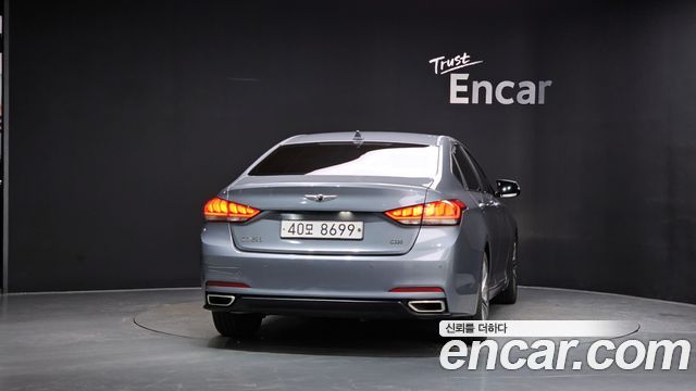 Hyundai Genesis из Кореи Encar