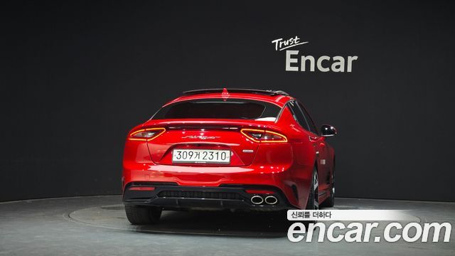 Kia Stinger из Кореи Encar