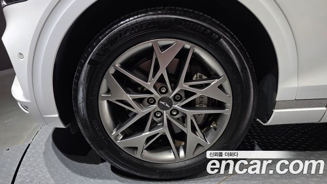 Genesis GV70 из Кореи Encar