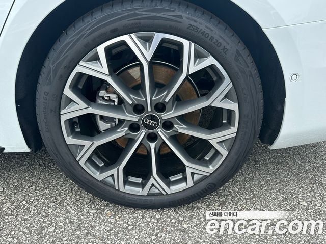 Audi A6 40 TFSI S Line — пробег 30 км — фото 5 из 5