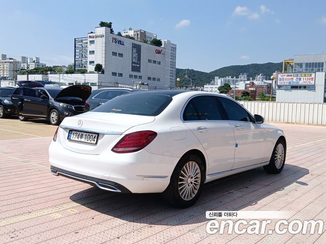 Mercedes-Benz C-Class из Кореи Encar