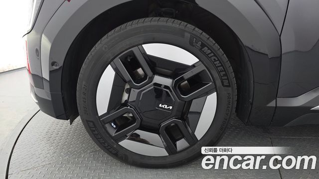 Kia EV9 из Кореи Encar