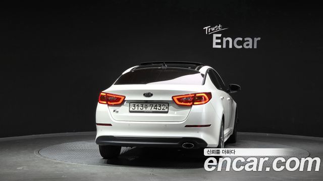 Kia K5 Luxury Trendy — пробег 189 888 км — фото 4 из 5