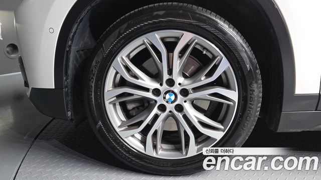 BMW X1 xDrive 20d — пробег 129 969 км — фото 5 из 5