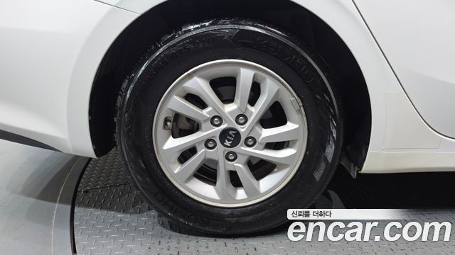 Kia K3 из Кореи Encar