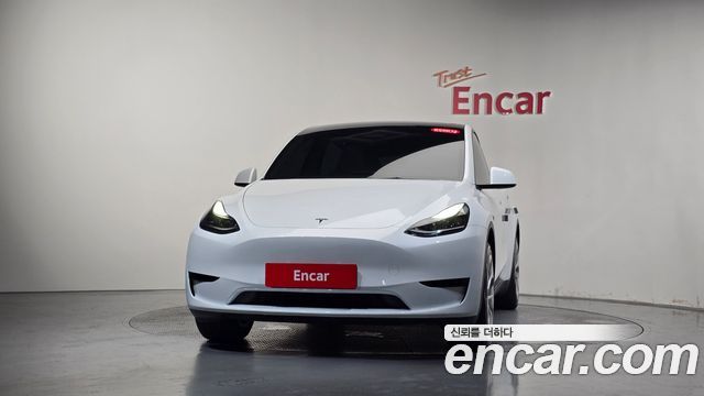 Tesla Model Y RWD — пробег 10 418 км — фото 3 из 5