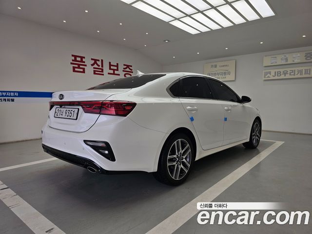 Kia K3 из Кореи Encar
