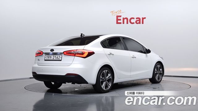 Kia K3 из Кореи Encar