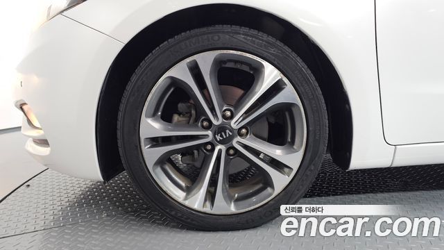 Kia K3 из Кореи Encar