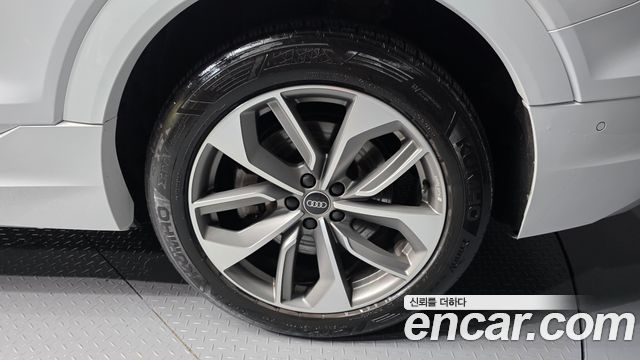 Audi e-tron 55 Quattro — пробег 92 107 км
