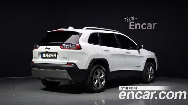 Jeep Cherokee из Кореи Encar