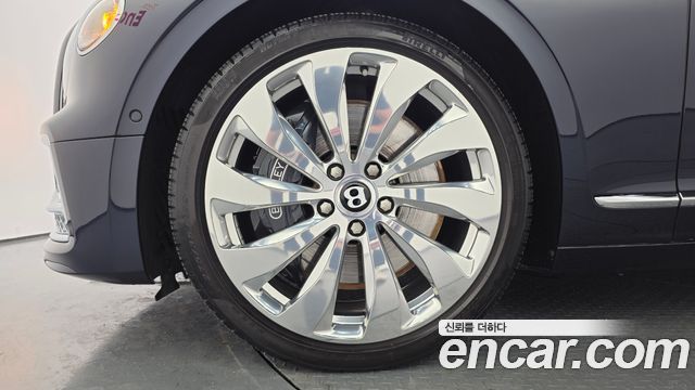 Bentley Flying Spur из Кореи Encar