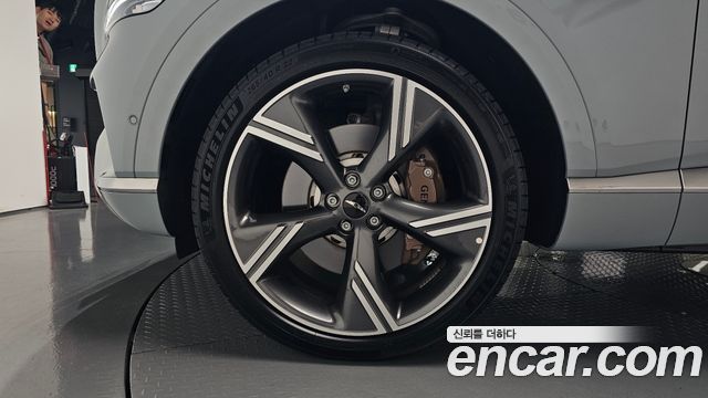 Genesis GV80 из Кореи Encar