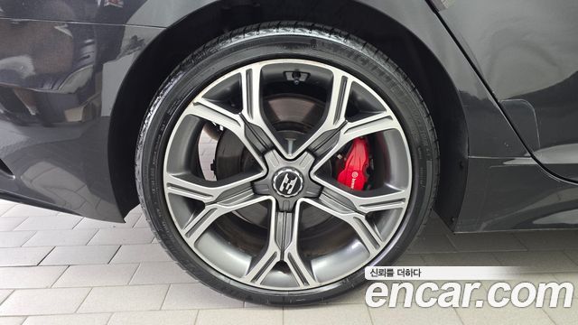 Kia Stinger из Кореи Encar