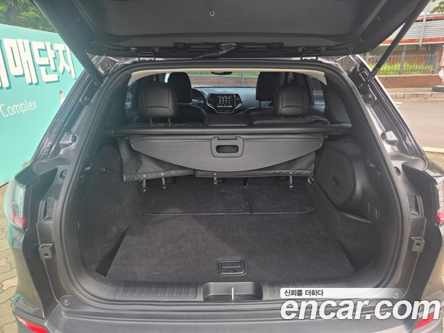 Jeep Cherokee из Кореи Encar