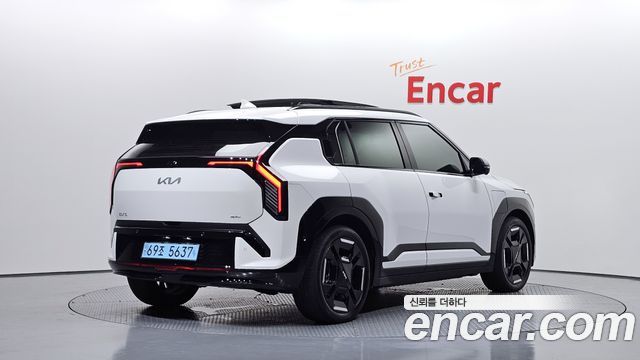 Kia EV3 из Кореи Encar