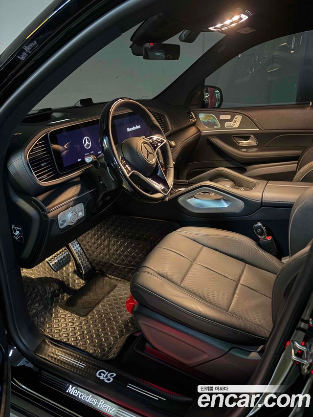 Mercedes-Benz GLS-Class GLS450d 4MATIC — пробег 5 000 км
