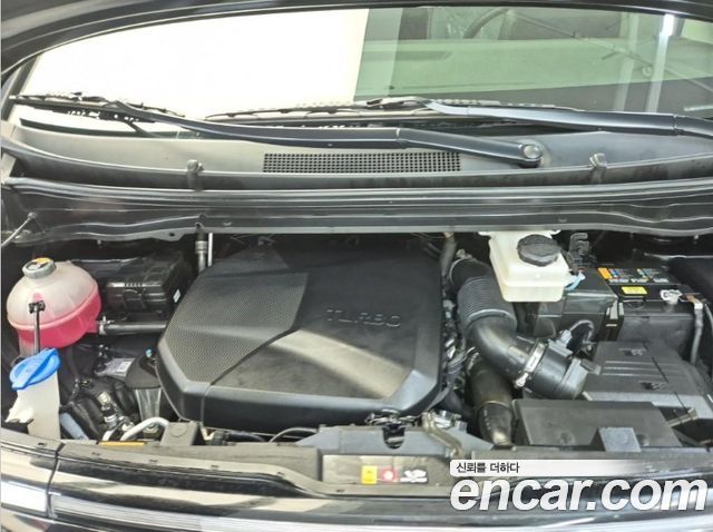 Hyundai Staria из Кореи Encar