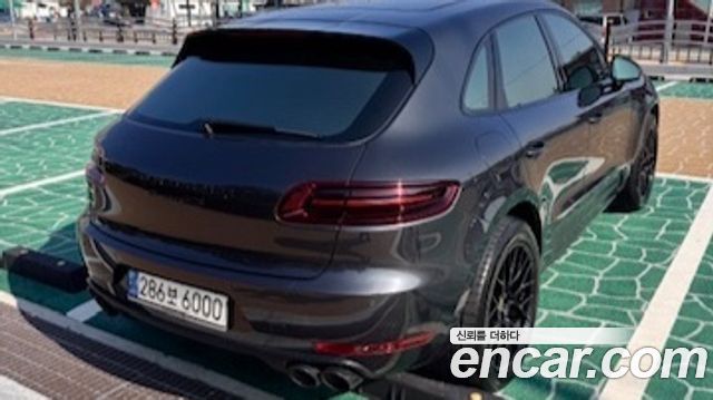 Porsche Macan из Кореи Encar
