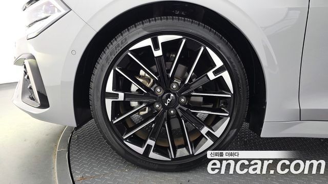 Kia K5 из Кореи Encar