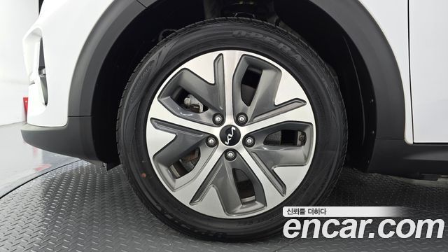 Kia Niro из Кореи Encar