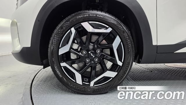 Kia Seltos Gasoline 1.6 Turbo 2WD Signature — пробег 8 728 км — фото 5 из 5
