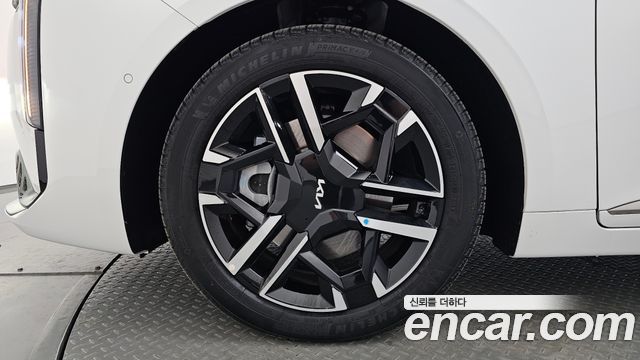 Kia K8 из Кореи Encar