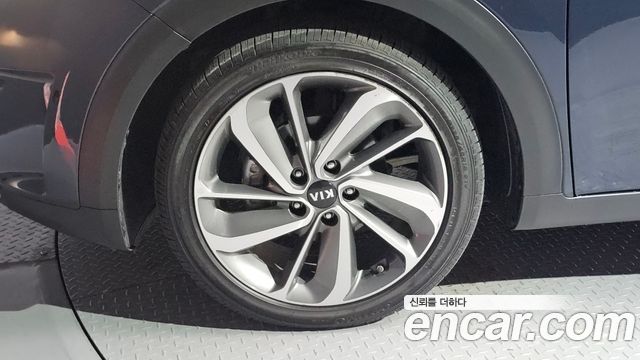 Kia Niro из Кореи Encar