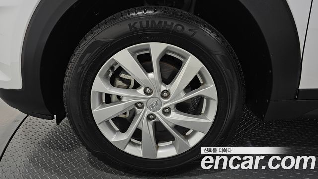 Hyundai Tucson из Кореи Encar