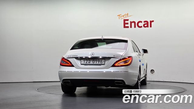 Mercedes-Benz CLS-Class CLS350 d 4MATIC — пробег 109 930 км — фото 4 из 5