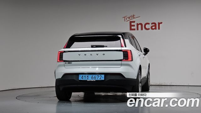 Volvo EX30 из Кореи Encar