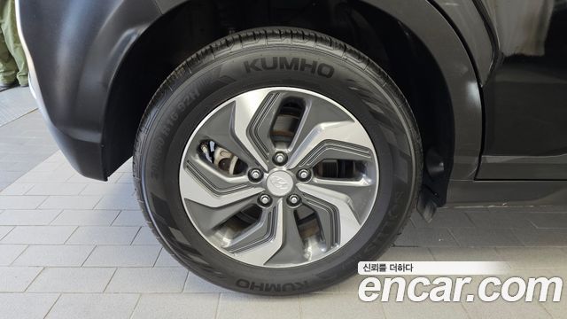 Hyundai Kona из Кореи Encar