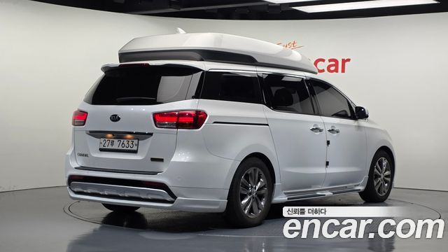 Kia Carnival из Кореи Encar