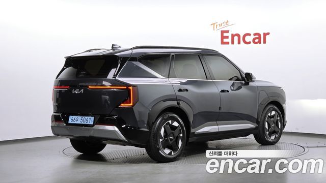 Kia EV5 из Кореи Encar
