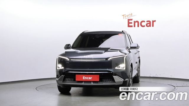 Kia EV5 из Кореи Encar