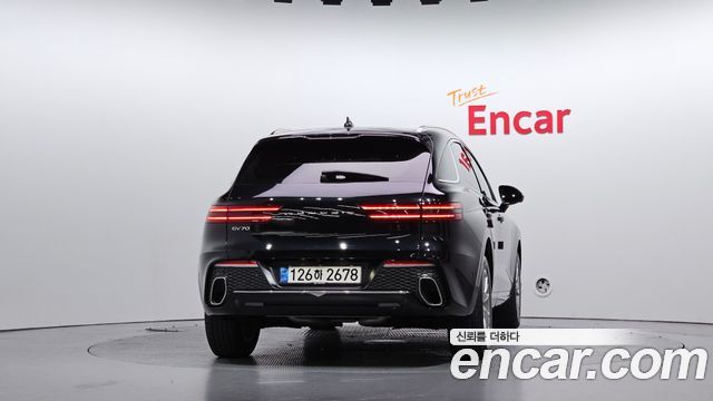 Genesis GV70 из Кореи Encar