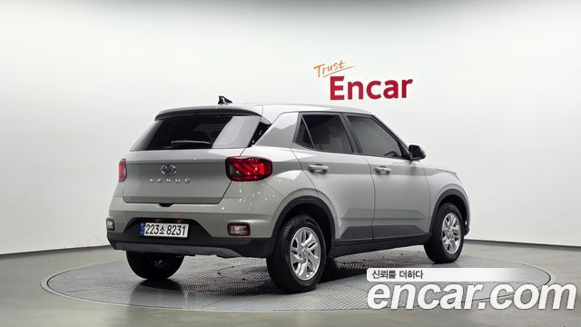 Hyundai Venue из Кореи Encar